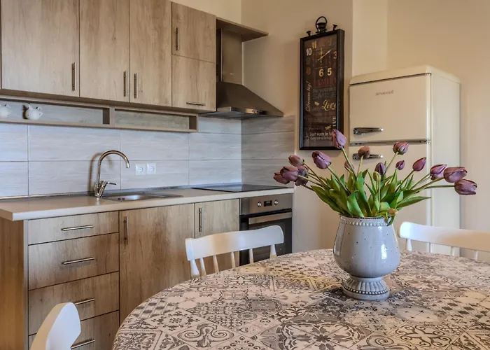 βάρδια Ξενοδοχείο