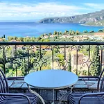 Hotel Vardia