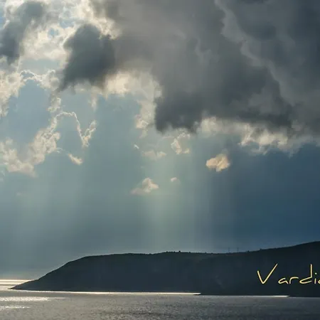 Vardia 2*