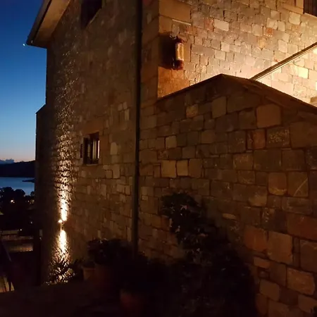 Vardia 2* カルダミリ