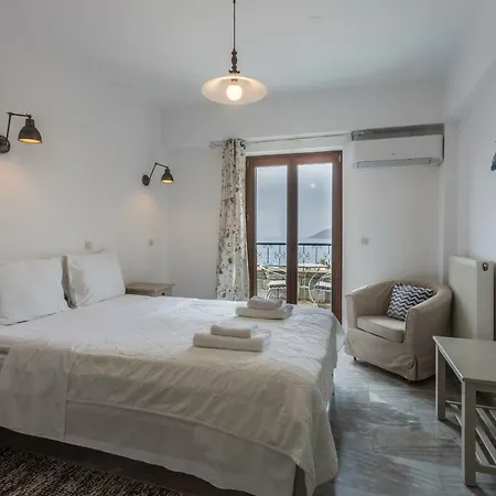 Hotel Vardia 2*