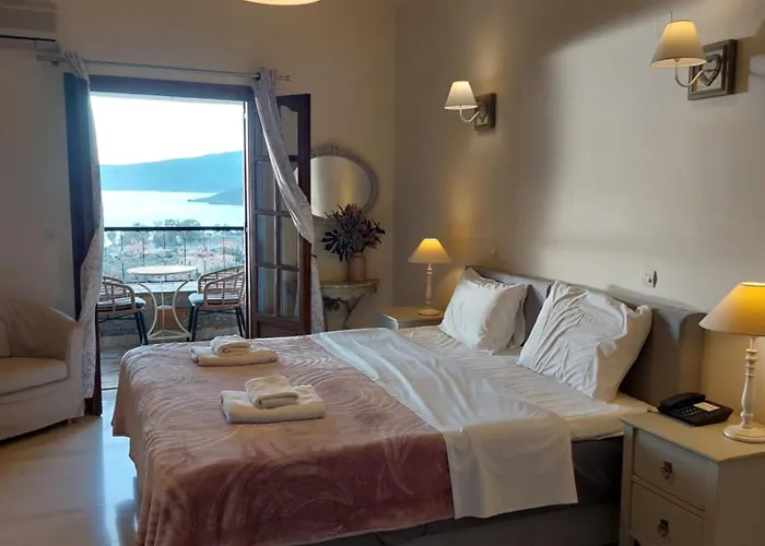 Vardia Otel 2*